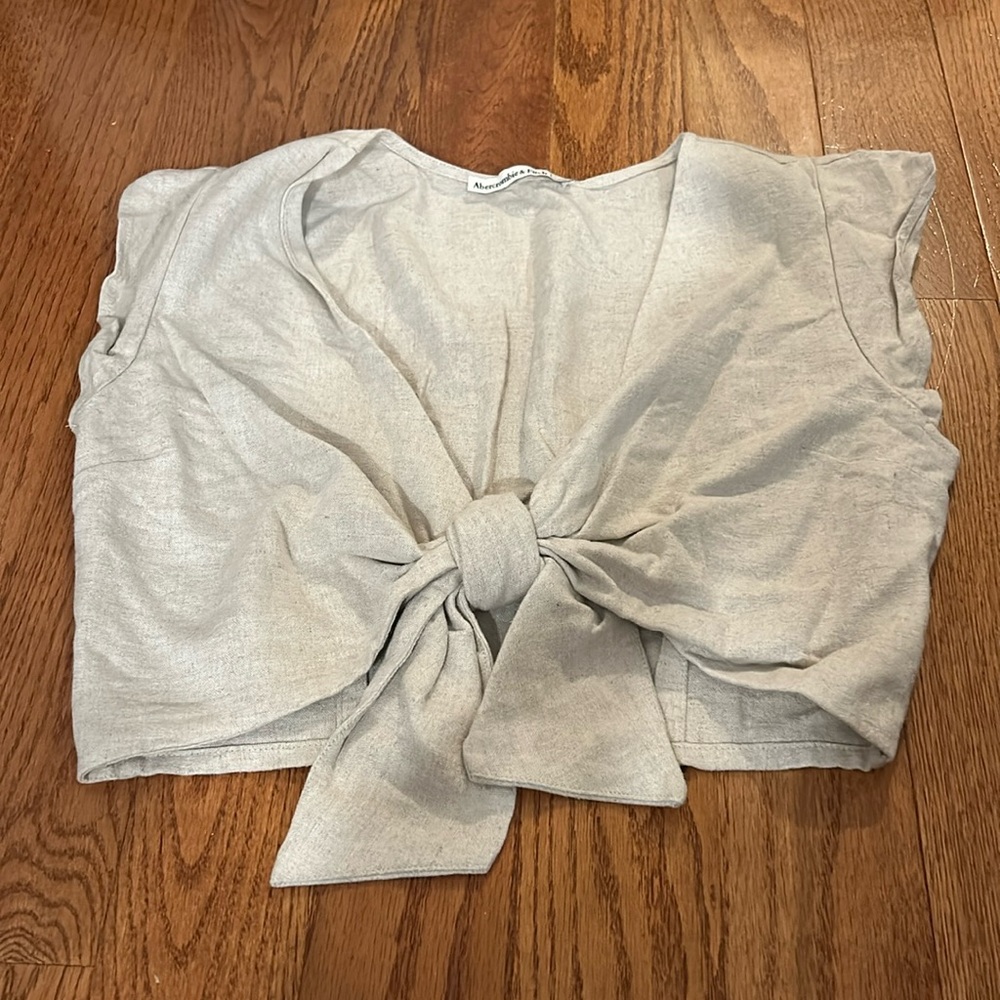 Abercrombie top